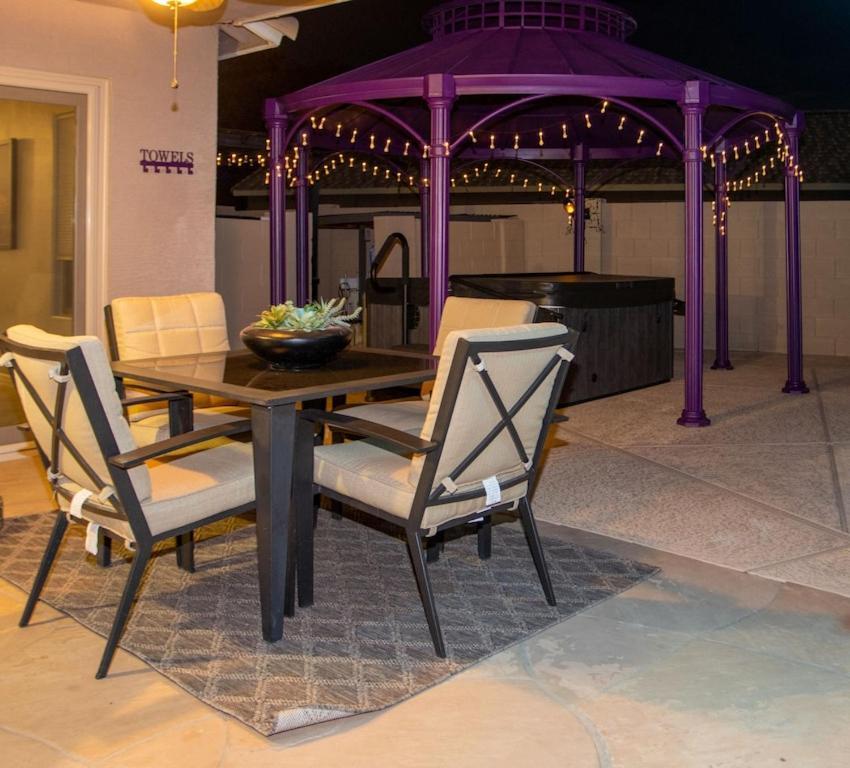 Boho Chic Arizona Villa W Pool & Mini Golf Casa Grande Exterior photo