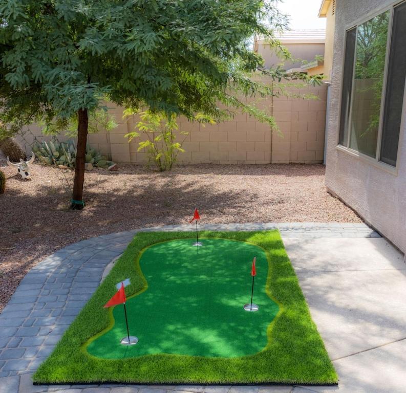 Boho Chic Arizona Villa W Pool & Mini Golf Casa Grande Exterior photo
